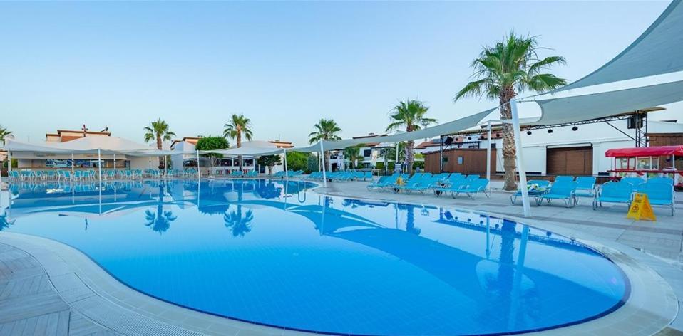 Fun&Sun River Villas With Amazing Landscape 5+1 베렉 외부 사진