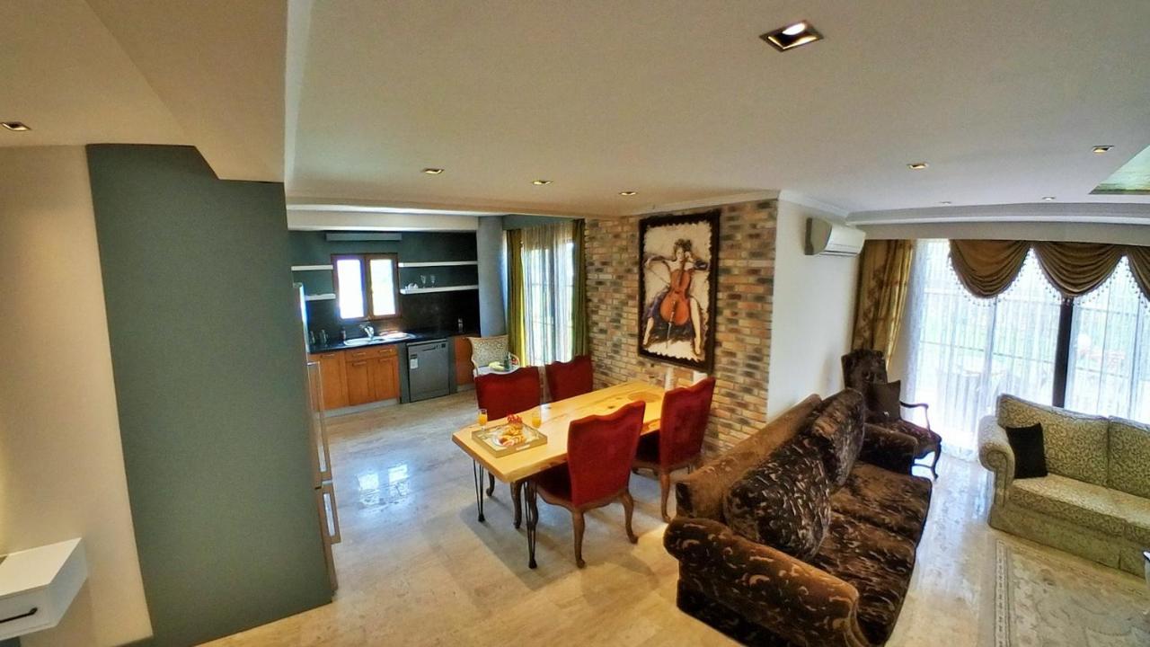 Fun&Sun River Villas With Amazing Landscape 5+1 베렉 외부 사진